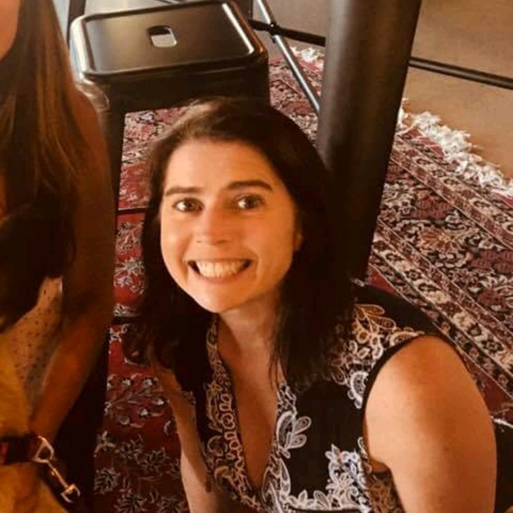 Meet your Posher, Stefanie